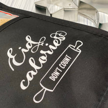 Load image into Gallery viewer, Pot Holder Eid Gift Set | DIY Eid Cookie Kit | Family Eid Gift | Kids Activity | Eid Kitchen | Eid Delivery