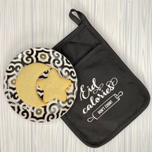 Load image into Gallery viewer, Eid Potholder | Eid Gift| Eid Kitchen | Eid Delivery