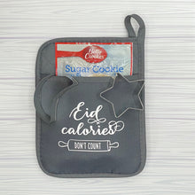 Load image into Gallery viewer, Pot Holder Eid Gift Set | DIY Eid Cookie Kit | Family Eid Gift | Kids Activity | Eid Kitchen | Eid Delivery