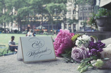 Load image into Gallery viewer, Eid Mubarak glitter border cards - set of 5