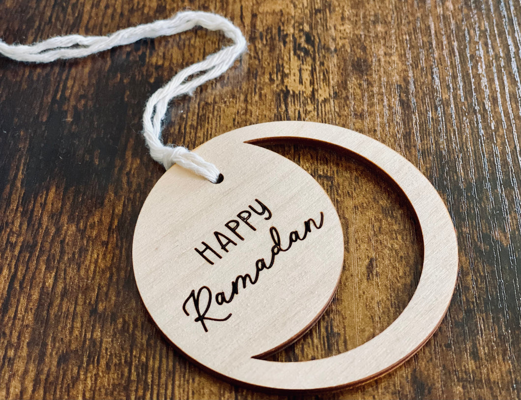 Wooden Tag - Happy Ramadan Circle | Minimal Design | Ramadan Gift Basket | Medallion