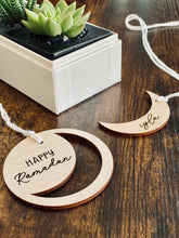 Load image into Gallery viewer, Wooden Tag - Happy Ramadan Circle | Minimal Design | Ramadan Gift Basket | Medallion