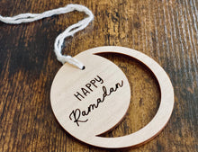 Load image into Gallery viewer, Wooden Tag - Happy Ramadan Circle | Minimal Design | Ramadan Gift Basket | Medallion
